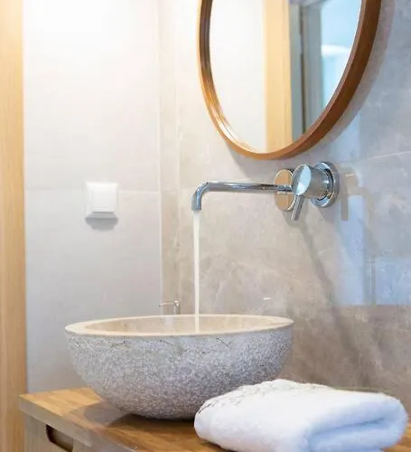 Aeraki -private Sea Access In Bay