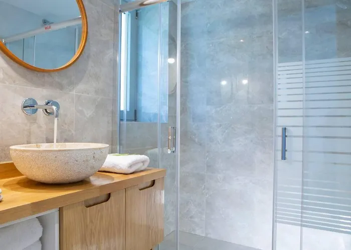 Aeraki -private Sea Access In Bay Villa *